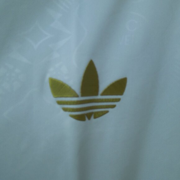 Bayern Munich 125th Anniversary edition, Large - Picture 6 of 10